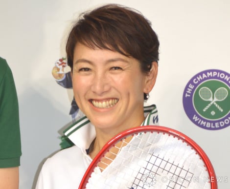 ���R�� �iC�jORICON NewS inc. 