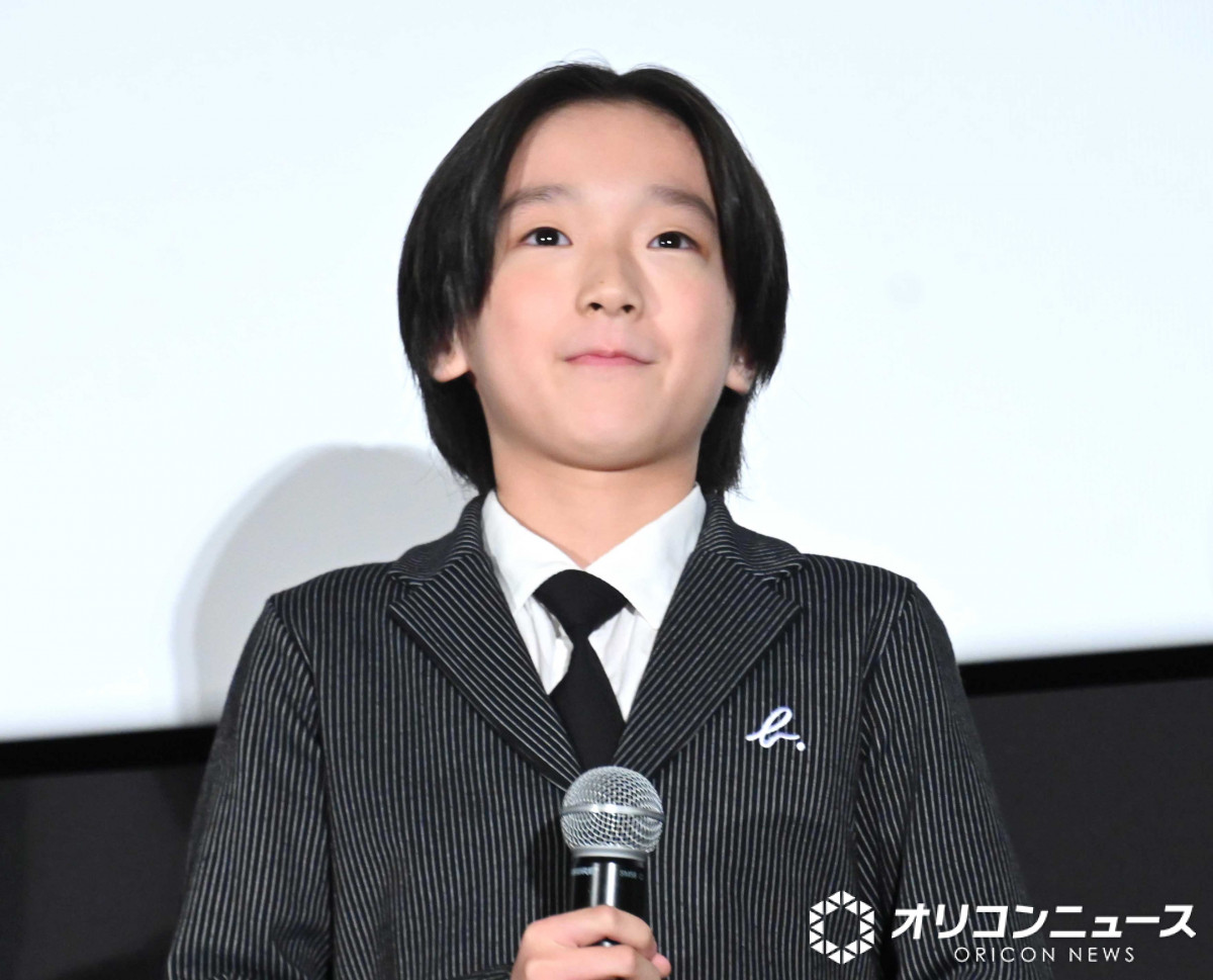 坂口健太郎、3作品掛け持ちに子役も驚き「めちゃくちゃすごい」 演じ