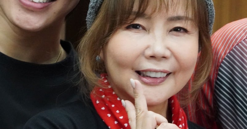 小川菜摘、差し入れで手作りキムチ鍋 共演者「毎日のように…」感謝伝える