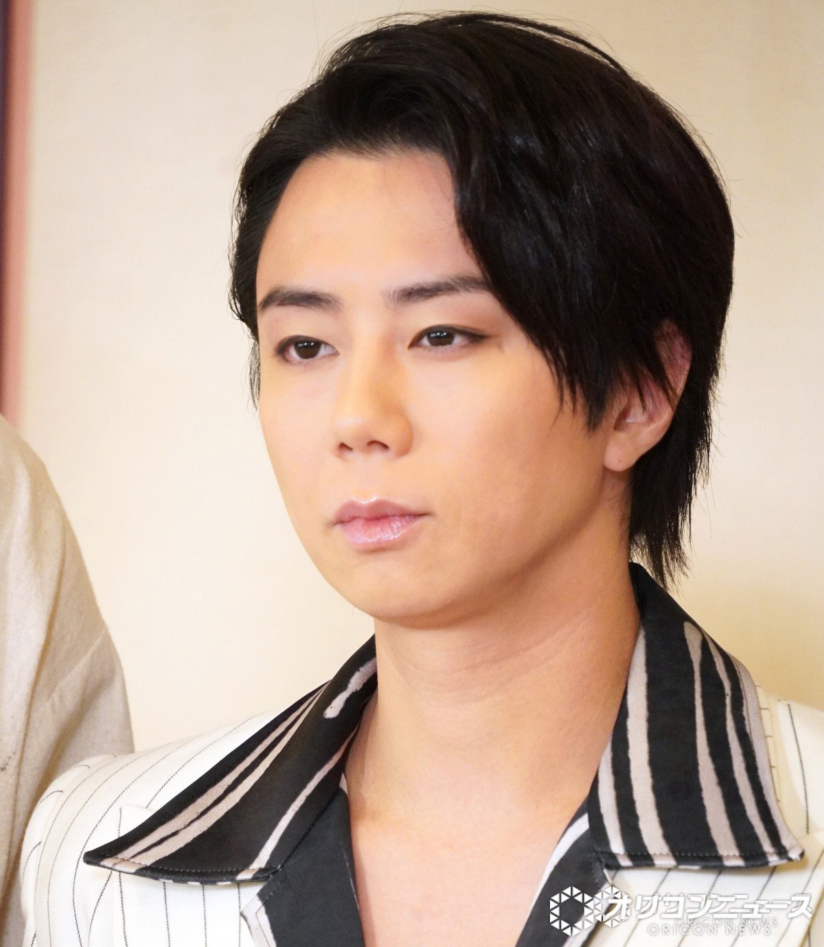 北山宏光は“ファッションチェック大魔王” 6年ぶり主演舞台の見どころは“咳”