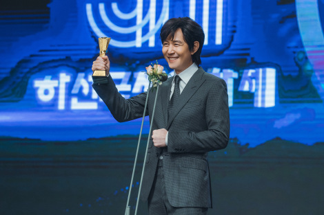 �؍��h���}�w���炵�����x�ɏo������C�E�W�����W�F�i�摜�񋟁F�X�^�W�I�h���S���j 