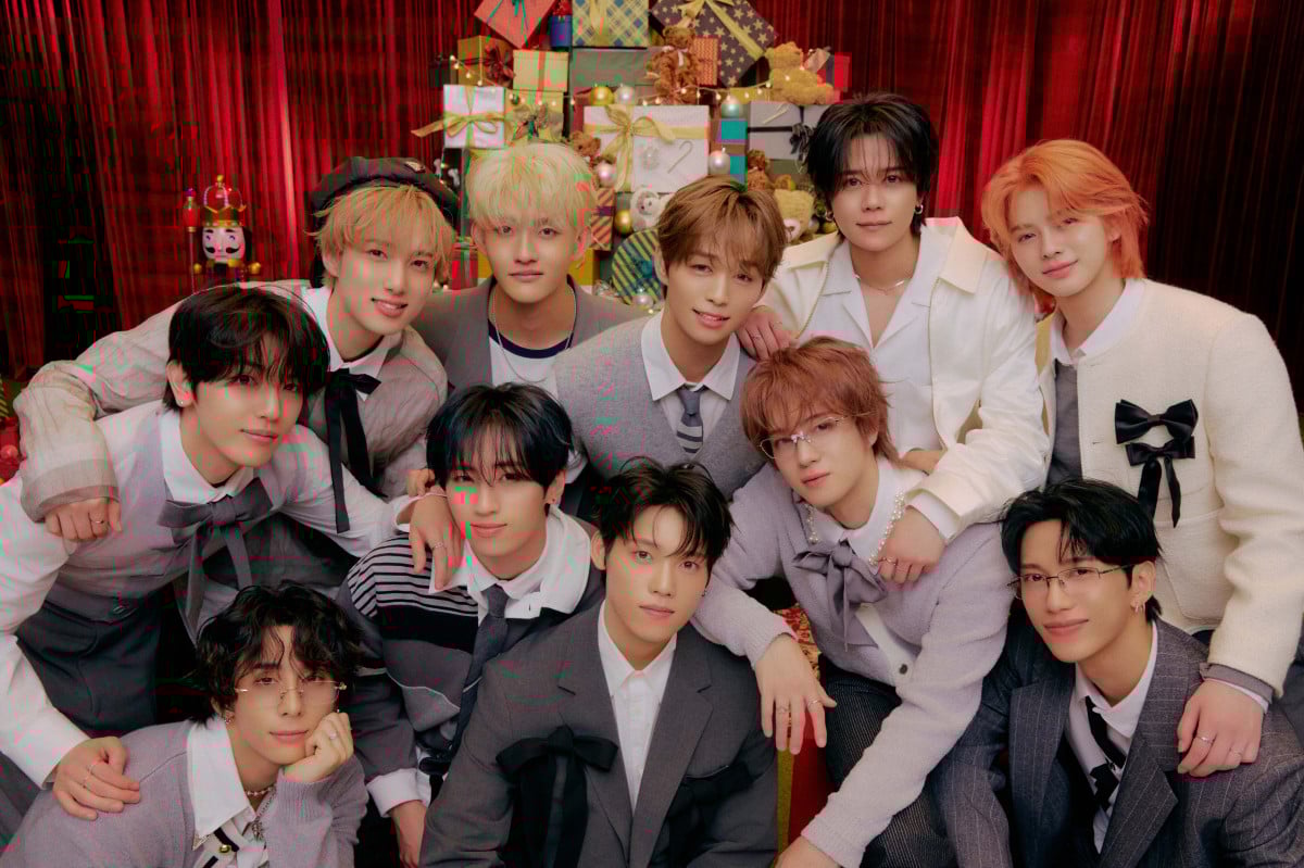 INI、六本木ヒルズ毛利庭園でイルミネーションコラボ ポップアップ