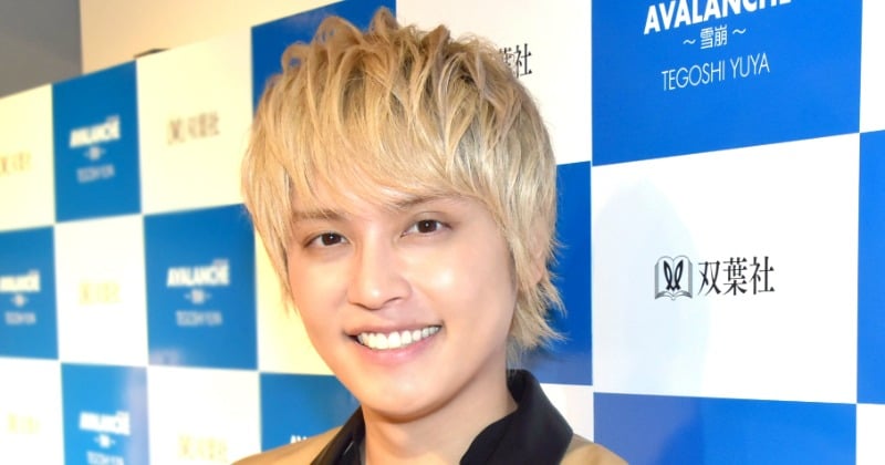 「お似合い!」手越祐也、“元カレ”と仲良しショット「ドキドキ」「王子様と姫」