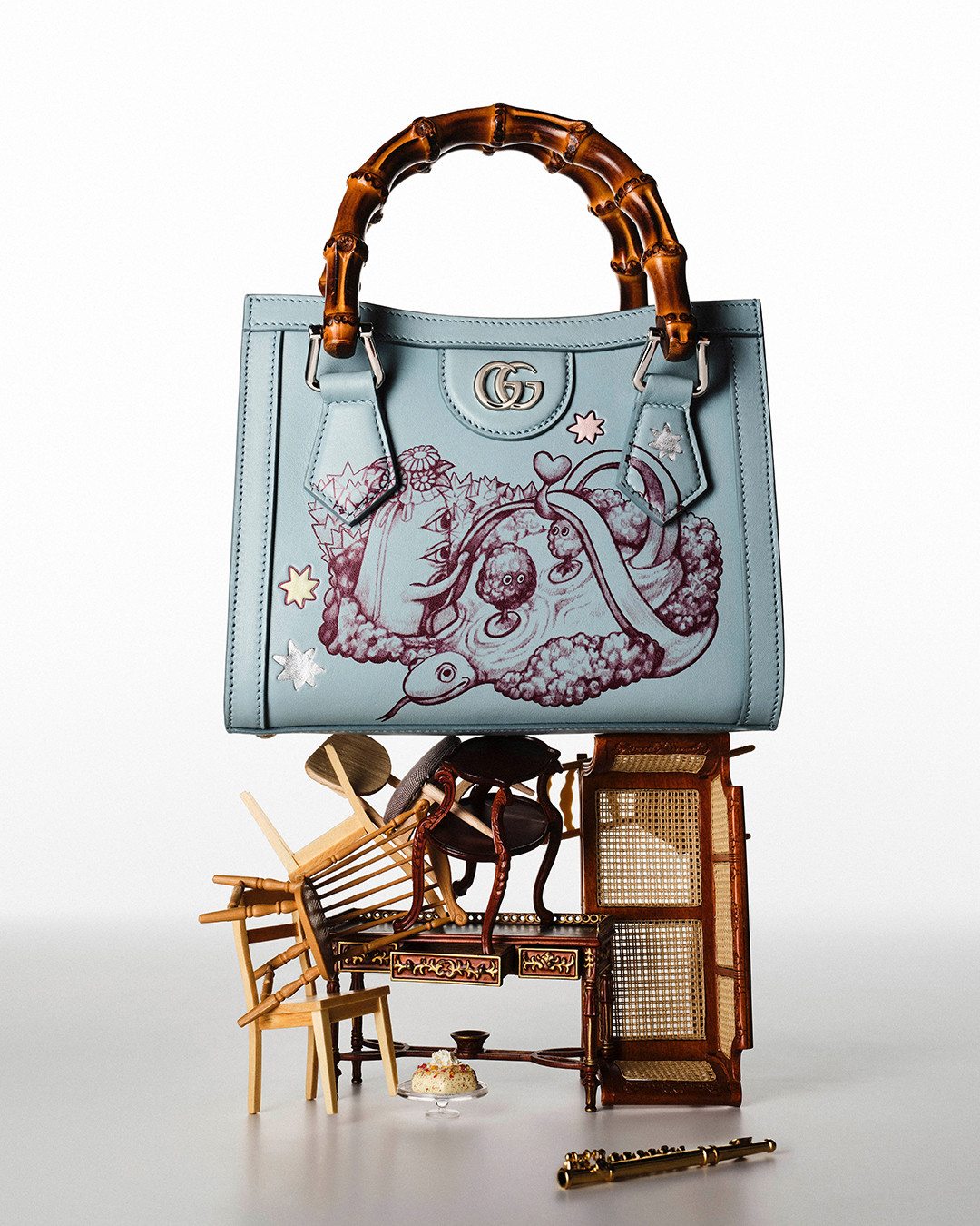 グッチ×ヒグチユウコ、日本限定コラボ新アイテム発表 「不思議な生き物