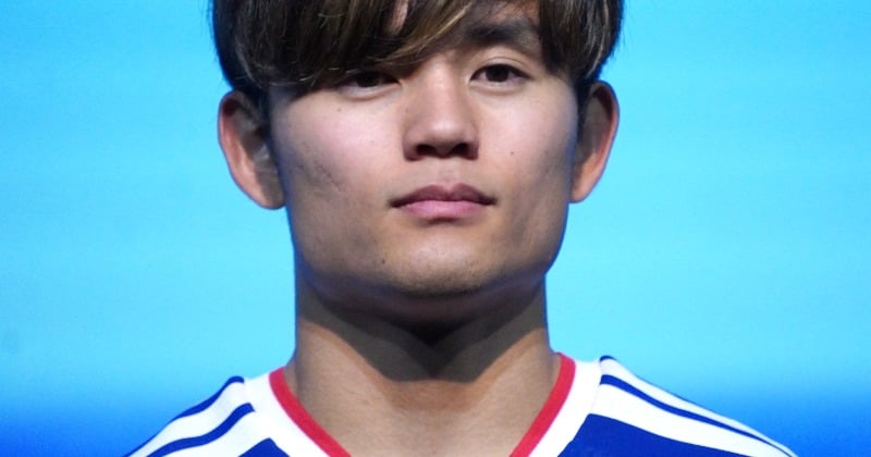 サッカー・久保建英、新ユニフォームに笑顔「僕がデザイナーじゃなくて