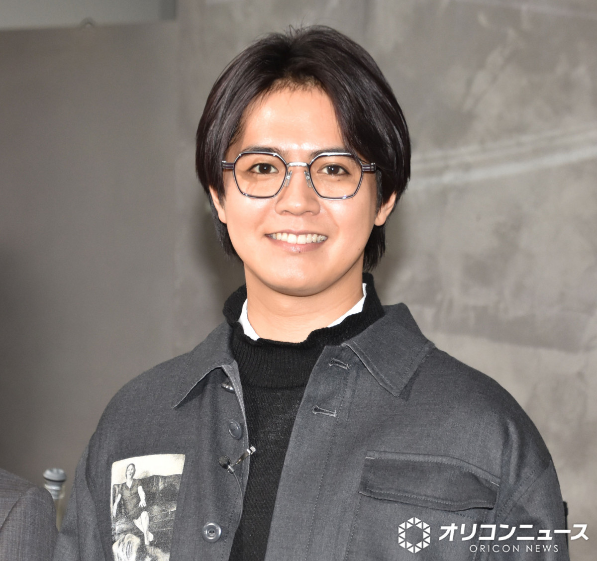 片寄涼太、カメラマンの“要求”に照れ笑い「これが好評でしたか