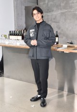 片寄涼太、カメラマンの“要求”に照れ笑い「これが好評でしたか