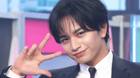 �w�ŋ��V�R���r����� THE�S�[���f���R���r2025�x�ɏo�����钆�����l�iC�j2025 Amazon Content Services LLC or its Affiliates. 