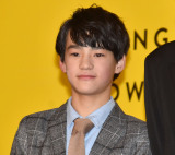 �f��w�Z�������^�ׂ�T�C�Y�Ɂx���䂠�����t���v���~�A��f��ɎQ�����������s�� (C)ORICON NewS inc. 