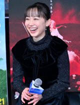 �f��w�ʂĂ��Ȃ��X�J�[���b�g�x���J���O�g�[�N�V���[�ɓo�ꂵ�����c���� (C)ORICON NewS inc. 