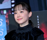 �f��w�ʂĂ��Ȃ��X�J�[���b�g�x���J���O�g�[�N�V���[�ɓo�ꂵ�����c���� (C)ORICON NewS inc. 