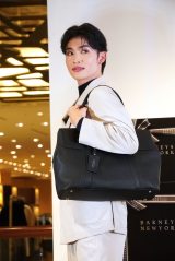 �o�[�j�[�Y�E�j���[���[�N�uBARNEYS NEW YORK HOLIDAY GIFT 2025�v����I�ډ�ɓo�d����GENIC�E���q�֋M 