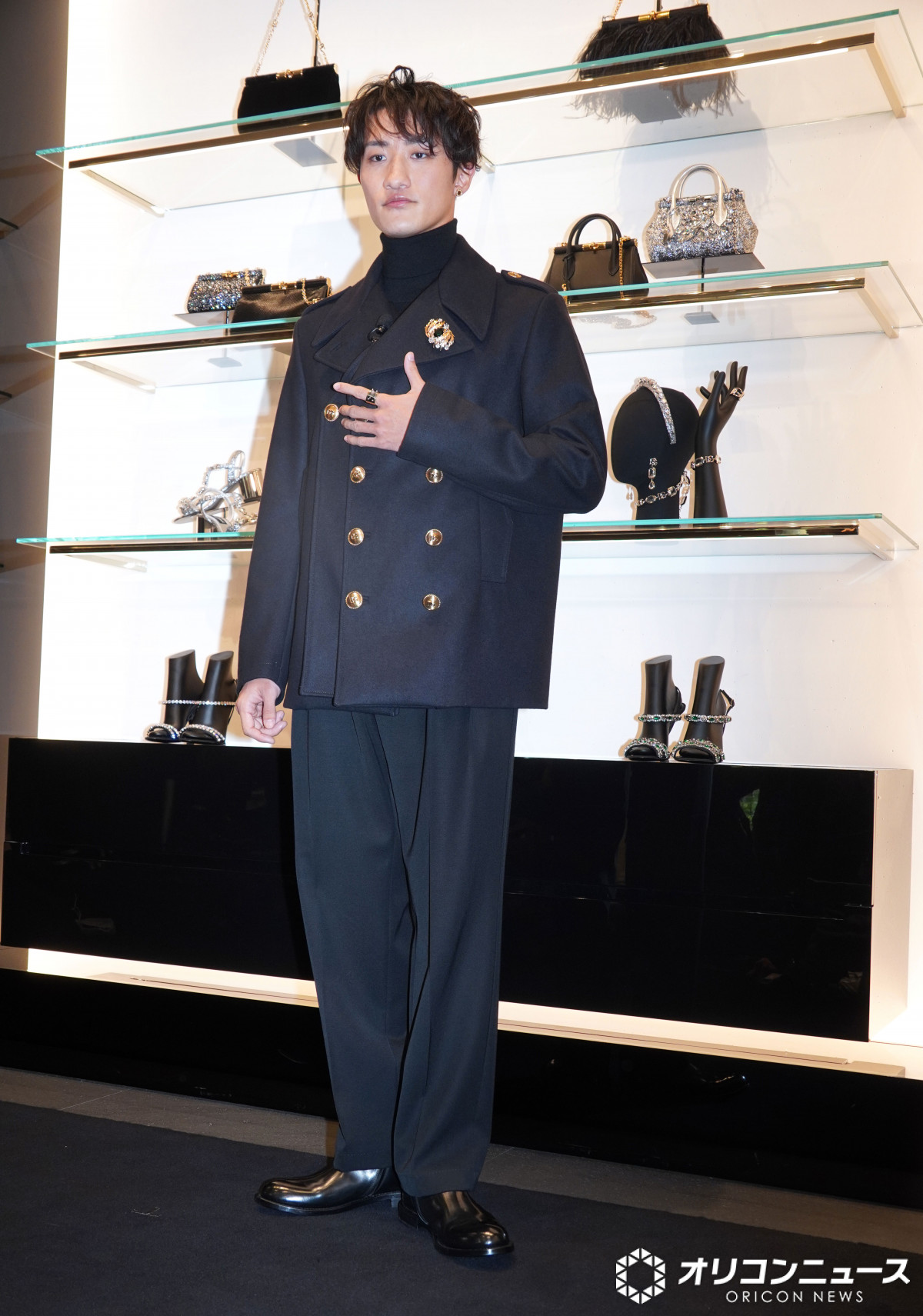 岩本照中心 公式写真157枚 まとめ売り Snow Man 岩本照、ドルチェ＆ガッバーナとの出会いが開いた新たな扉