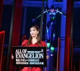 ���c�j�R���A�G���@�����@�̑O�Ɂg�A�X�J�h�C���[�W�̈ߑ��œo�� �u�G���@���Q���I���v30���N�L�O�W�wALL OF EVANGELION�x 