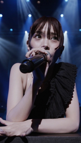 �A�C�i�E�W�E�G���h�u�v�������v�p�t�H�[�}���X�f�� 