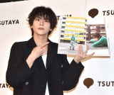 1st�ʐ^�W�wLovender�x�����L�O��ɓo�d�����R���K�P (C)ORICON NewS inc. 