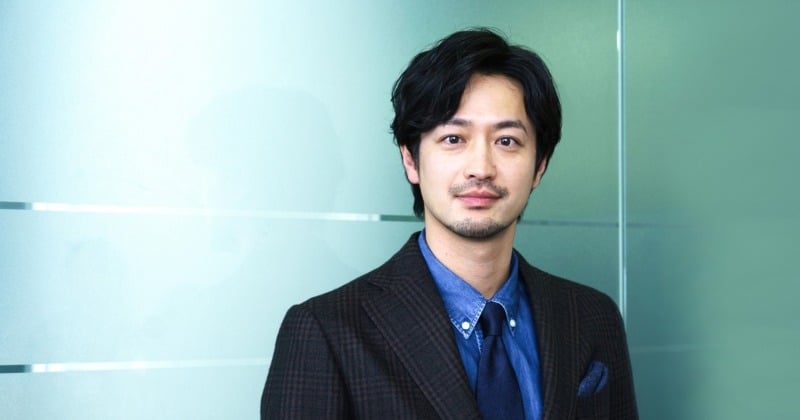 「悪い親子」竹財輝之助、“息子”との仲良し2ショットにドラマファン「こんな笑顔見てるとアットホームドラマなんじゃないかと思ってしまう」