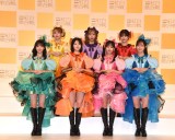 �w��76��NHK�g���̍���x�o��̎蔭�\��ɓo�d����FRUITS ZIPPER�i�O�񍶂���j�N��D�߁A�������X�́A���{�����A�^���܂ȁi��񍶂���j�����m�G���A����ډāA�����V�� �iC�jORICON NewS inc. 