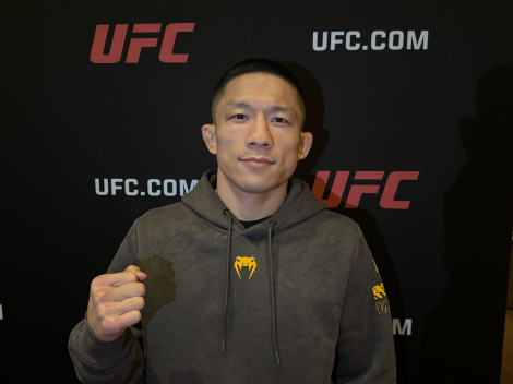 �wUFC�t�@�C�g�i�C�g�E�J�^�[���F�c�@���L���� vs. �t�b�J�[�x�Ń^�M���E�E�����x�R�t�Ƒΐ킷��x�����i �iC�jORICON NewS inc. 