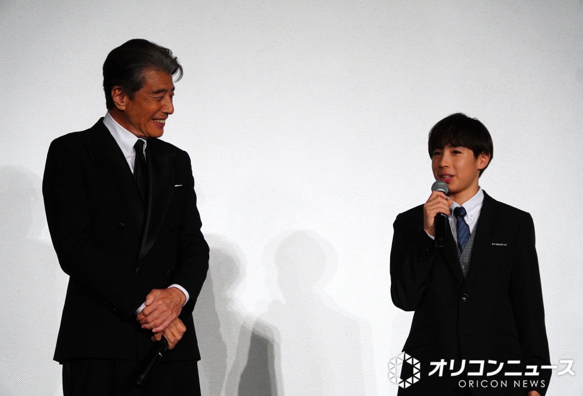 fw`̂Ђx䂠ɓod()ڂЂ낵AG (C)ORICON NewS inc. 