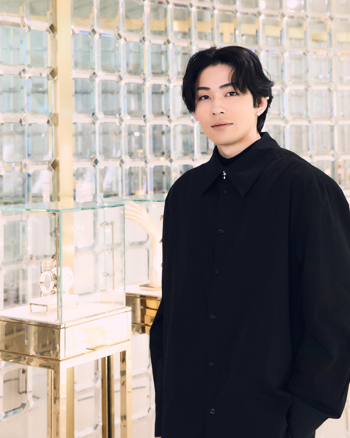 【非売品】SHIRORU 松村北斗肖像入りミラー 非売品】SHIRORU 松村北斗肖像入りミラー