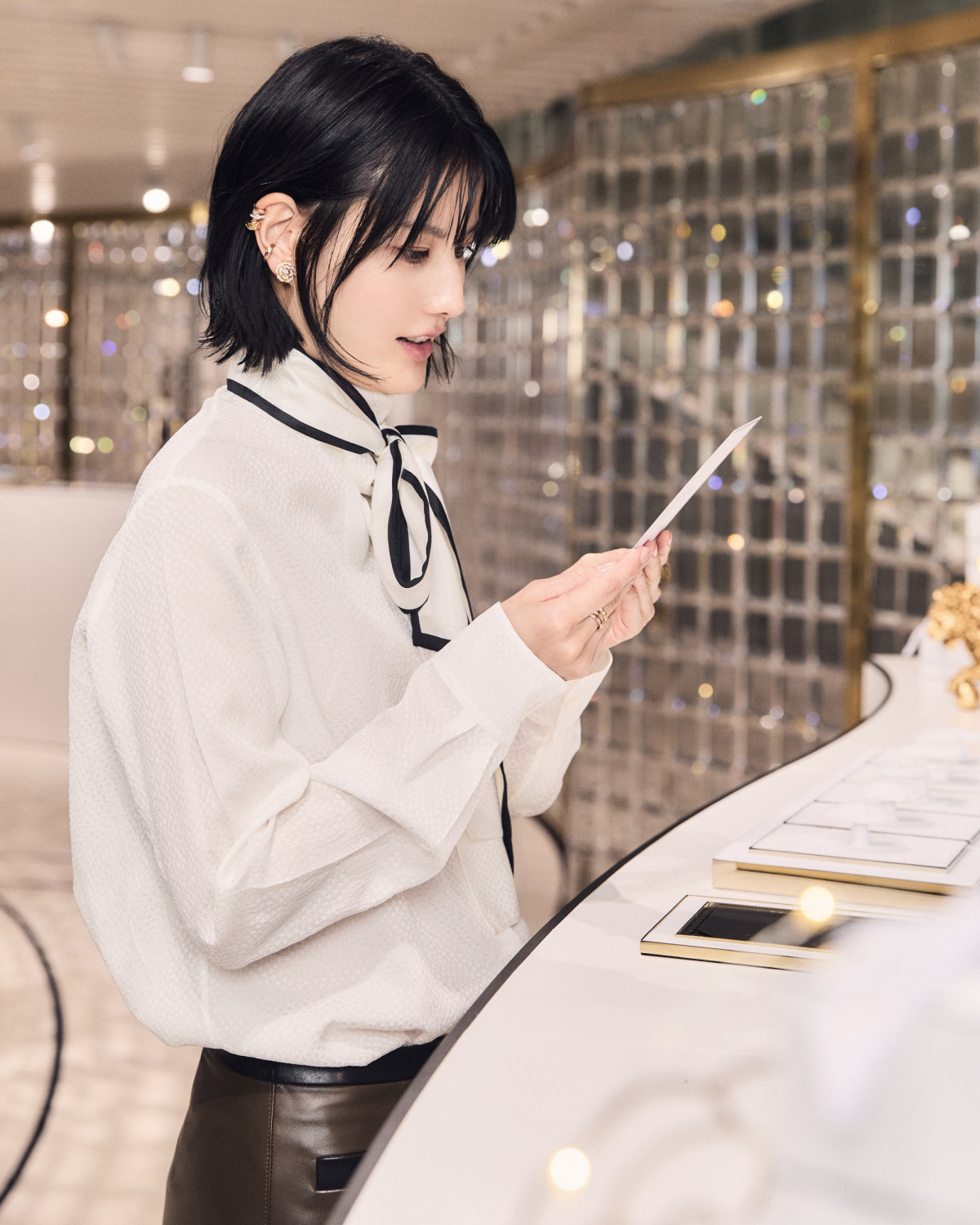 【非売品】SHIRORU 松村北斗肖像入りミラー 非売品】SHIRORU 松村北斗肖像入りミラー