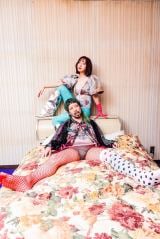 �j�K�~17�ˁA�C�U�L�^�c���̒E�ނ𔭕\ 1�N�Ԃ̃��C�u�����x�~��26�N2������ĊJ�����\�y�񍐑S���z 