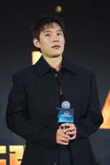 �w�S�[���h�����h�x�L���E�\���`�������u�f�B�Y�j�[�v���X�E�I���W�i���E�v���r���[ 2025�v�ɂāiC�j2025 Disney and its related entities 