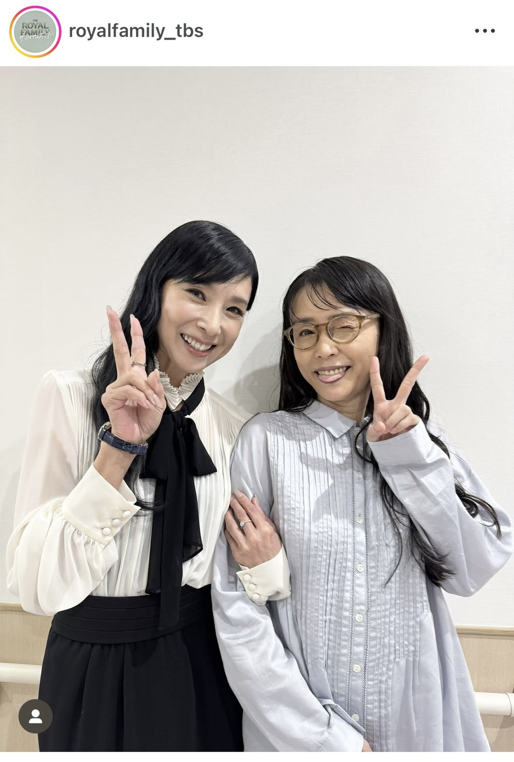 画像・写真 | 黒木瞳“因縁の相手”と腕組みショット「美の共演