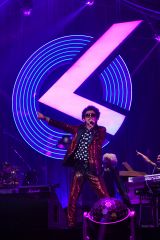 Ooochie Koochie���{�����ٌ����̖͗l �ʐ^:�ݓc�N�� 