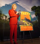 �uCREVIA �}�`���s�`���W�v�I�[�v�j���O�Z�����j�[�ɓo�ꂵ�����C�v���������E�J�Y���[�U�[ (C)ORICON NewS inc. 