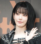 �w2025 LE SSERAFIM TOUR �eEASY CRAZY HOT�f ENCORE IN TOKYO DOME�x�{�ԑO��ނɉ�����LE SSERAFIM�ESAKURA�iC�jORICON NewS inc. 