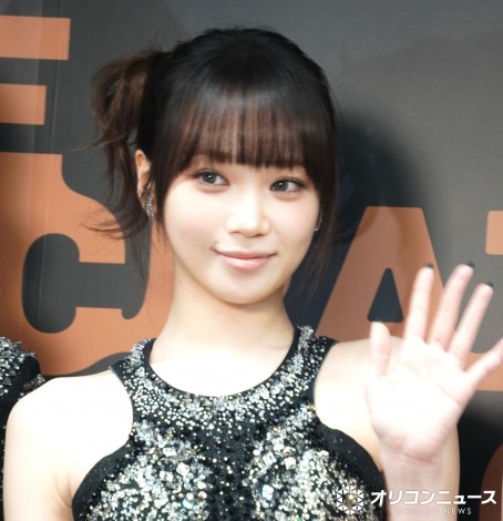 �w2025 LE SSERAFIM TOUR �eEASY CRAZY HOT�f ENCORE IN TOKYO DOME�x�{�ԑO��ނɉ�����LE SSERAFIM�EKIM CHAEWON �iC�jORICON NewS inc. 