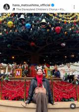 �����ԁu��Ƃ̃f�B�Y�j�[��2�N�Ԃ�ł����v(�ʐ^�̓C���X�^�O���� @hana_matsushima_official ���) 