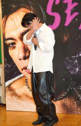 �u��c�N���X�^�����Z�N�V�[�J�E���g�_�E��in TOYOTA ARENA TOKYO�v�J�Ô��\�L�҉�ɓo�d�����}�a�J�����u���[�E��c�N���X�^�� (C)ORICON NewS inc. 