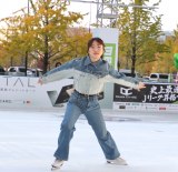 �O�����t�����g���u���O�U�X presents �E���_ �� �A�C�X�����N �����v�����N�J���Z�����j�[�ɎQ�������{�c�]�� (C)ORICON NewS inc. 