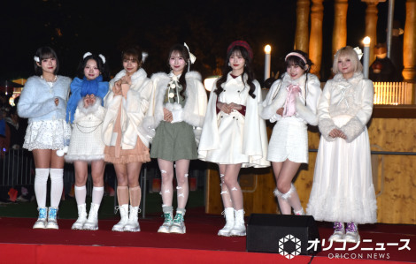 �w�����N���X�}�X�}�[�P�b�g 2025 in �_�{�O���x�̏����̃I�[�v�j���O�Z�����j�[�ɃQ�X�g�Ƃ��ēo�ꂵ��CANDY TUNE �iC�jORICON NewS inc. 