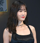 �����c���̃A���e�B�U���E�v�����l�w�V�O�l�`���[�v�����l�x���\��ɎQ�������O�c�֎q (C)ORICON NewS inc. 