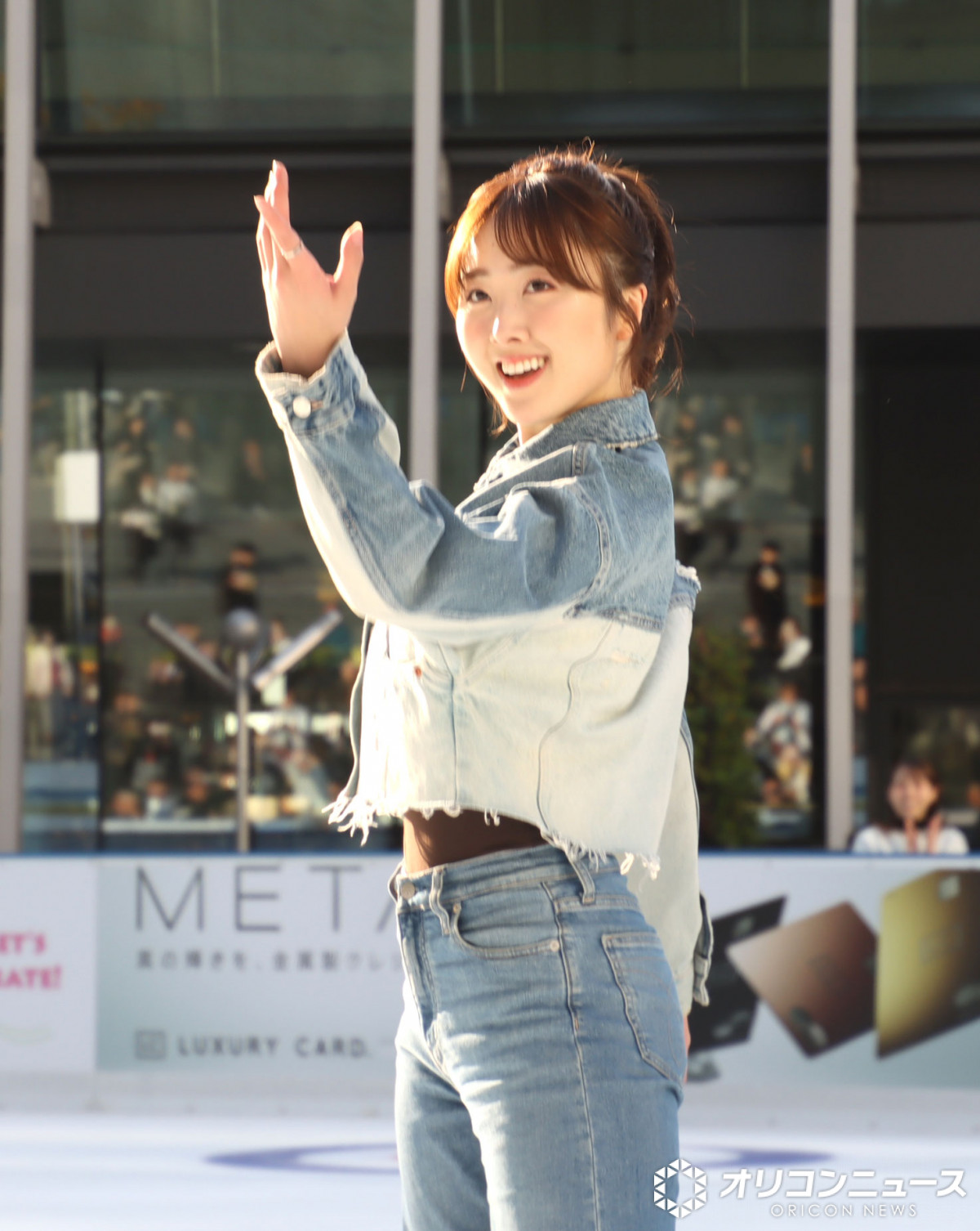 クリスタルドリーム　モデル名ユニバーサル、手渡し希望、5.8 、PU、 本田望結、オールデニムの“フィギュア”衣装「私自身もお気に入り