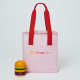 Francfranc�Ə��R���{ �u�}�N�h�i���h�̕��� 2026�v���u�r�b�O�ȕۉ��E�ۗ�o�b�O�v(�S3�F���1��) 