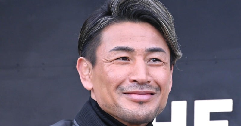 魔裟斗、6歳長男が軽々ジャンプ→肩の上に立つ“スゴ技”披露「やば!」「運動神経半端なくないっすか?」「呼吸が完璧」「スゴすぎる」