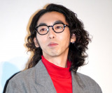 �f��w�ʂĂ��Ȃ��X�J�[���b�g�x�������䂠�����ɓo�d�������{���� (C)ORICON NewS inc. 