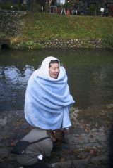 �f��w�`�̂Ђ���x�I�t�V���b�g (C)2025�u�`�̂Ђ���v����ψ��� 