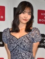 ��݂䂩�A�A�C�h���O���[�v�uO2�v�E�ށu�����ӎv�𑸏d���c�v  �g����JK�ŋ��{�f�B�h�Ƃ��ăO���r�A�V�[���ł����� 