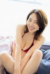 �u��Ղ�53�΁v�����j�����q�N���uB�g�E�R��^�R���A32�N�Ԃ�O���r�A�V�J�b�g���� 