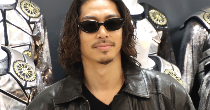 EXILE AKIRA、”170体以上”歴代衣装前に感慨「EXILEマンになるための