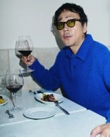 ��X���=�u���i�C�e�b�h�A���[�Y�v�z���f�[�V�[�Y���̃L�����y�[���uWARM CITY-�~�𒅂�B�X���ށB�v�r�W���A�� 