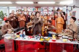 �O�Y��m���o�ꂵ���wtiny desk concerts JAPAN�x��� (C)NHK 