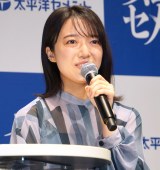 �w�����m�Z�����g�VCM���\��x�ɓo�ꂵ���㔒�ΖG�� (C)ORICON NewS inc. 