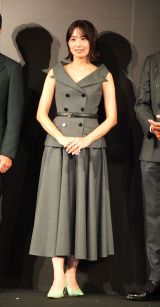 �w�O��Z�F�J�[�h Visa Infinite�x�u�����h���\��ɓo�d������������ (C)ORICON NewS inc. 